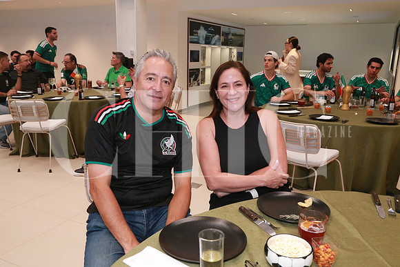 Salvador Salazar y Elia González