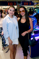 Alejandra Yllan y Vivi Villarreal