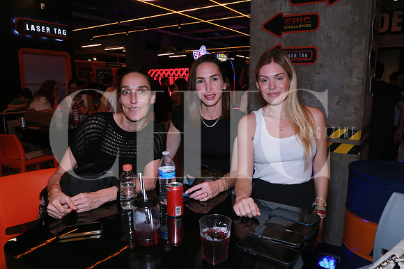 Ana Nora Peters, Romina Meyer y Cristy Martínez (3)