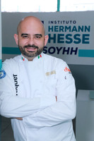 Juan Salvador Gutíerrez Riquer (12)