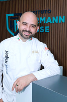 Juan Salvador Gutíerrez Riquer (18)
