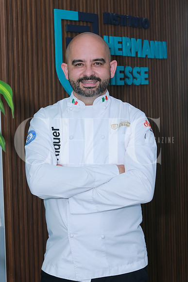 Juan Salvador Gutíerrez Riquer (22)