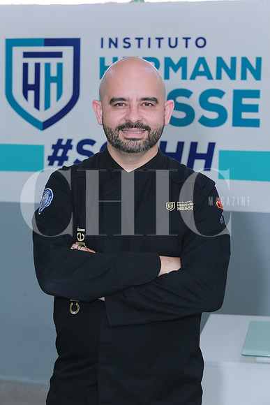 Juan Salvador Gutíerrez Riquer (9)