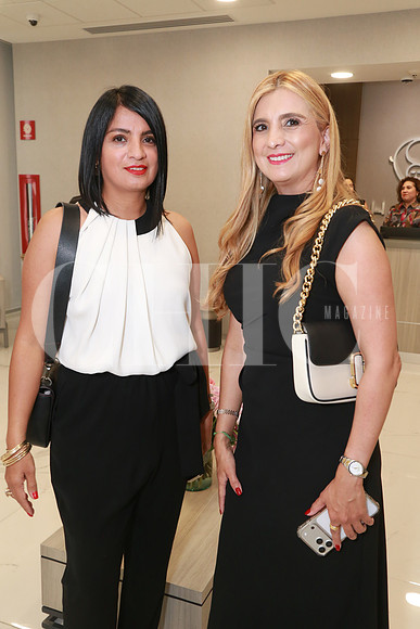 Aida Lizarraga y Alicia LIzarraga