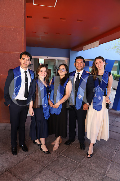 Elias Hernández, Andrea Moreno, Maria Zamarripa, Erick Hernández y Arantxa López 0
