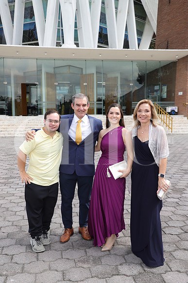 Jose Valero, Javier Valero, Isabel Valero, Maria Eugenia Elizondo 2
