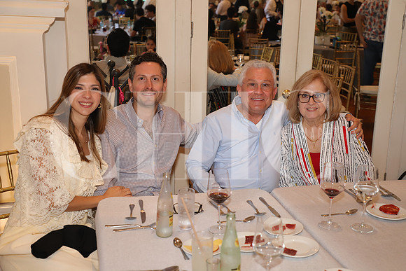 Ana Sofia Leal, Marcelo Guerra, Nicandro Guerra y Leonor Salinas 2