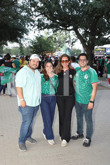 David Camargo, Karla Lindan, Jackie Martínez y Antonio Sifuentes 2
