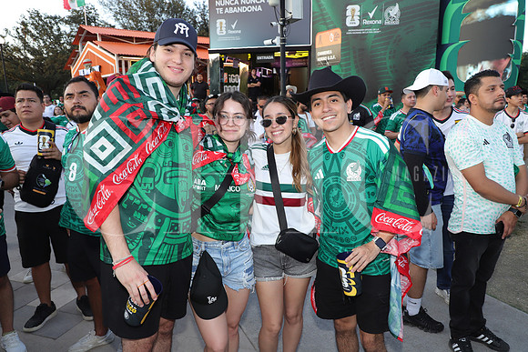 Mariano Barberi, Abril Salcido, Ingrid Limón y César Iñiguez 2