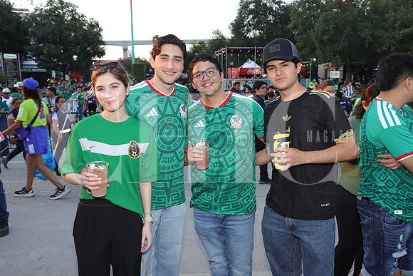 Jelian Cantú, Edgar Alanis, Sebastián Carballo y César Mier 2