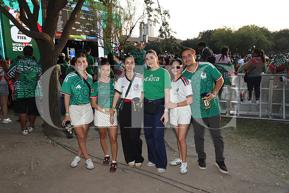 Tabatha Doria, Samantha García, Ximena Castro, Andrea Cantú, Elsa Paez y Rubén Gonzalez 2