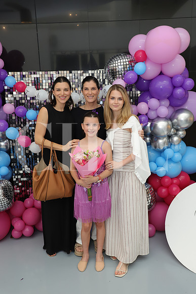 Cristy Zorrilla, Maky Maldonado, Cristina Sada y Eugenia Sada 2