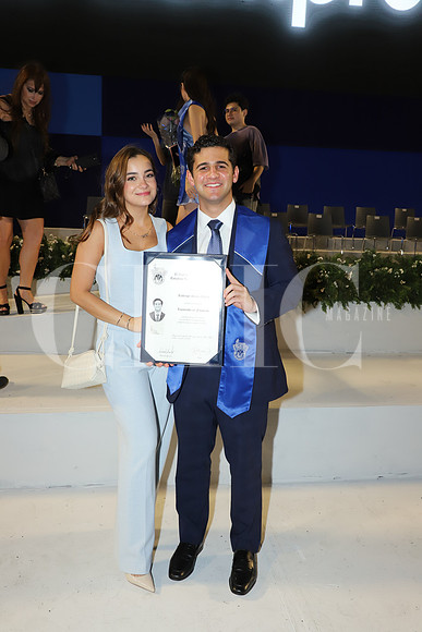 Lily Landois y Rodrigo Sáenz 1
