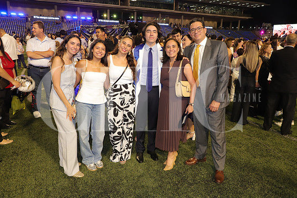 Fatima Barud, Giuliana Mejia, Diana Trejo, Juan Pablo Barud, Gabriela Trejo y Juan José Barud 2