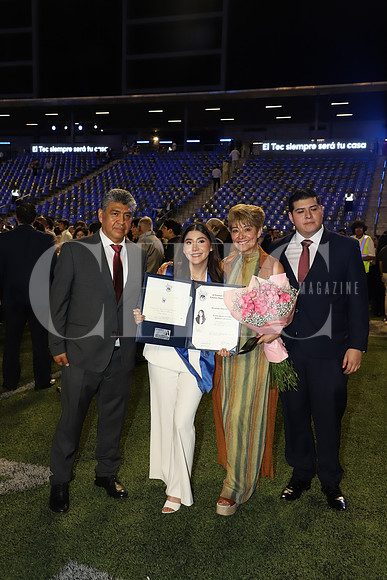 Juan Carlos González, Fernanda González, Carmen Romero y Carlos González 1