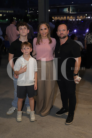 Antonio Zubieta, Daniela Saenz, Daniel Zubieta y Andres Zubieta 1