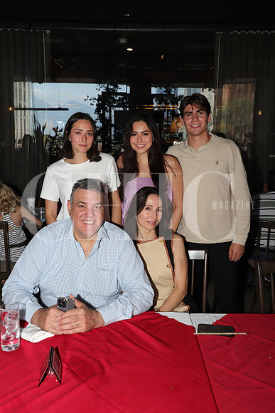 Leopoldo Villarreal Gonzalez, Carolina Villarreal, Leopoldo Villarreal, Adriana Villarreal y Cordelia Villarreal 4
