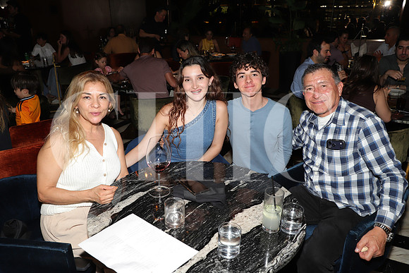 Maricruz Valdés, Ashley Rodríguez, Emmanuel Rodríguez y Juan Manuel Rodríguez 2
