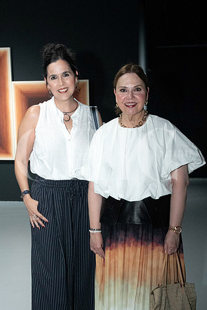 Karla Algaba y Mayela García 0