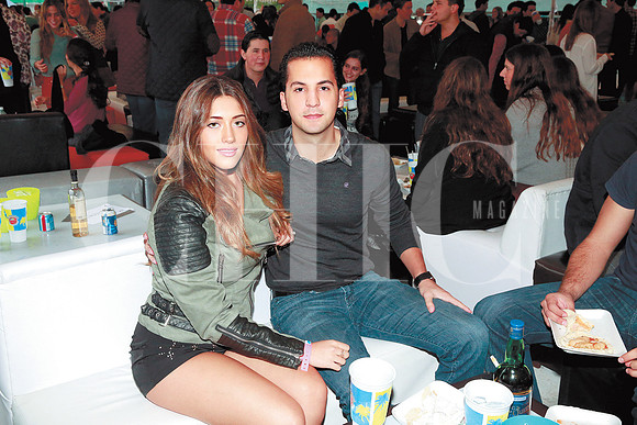 Isabela Medina y Romeo Treviño