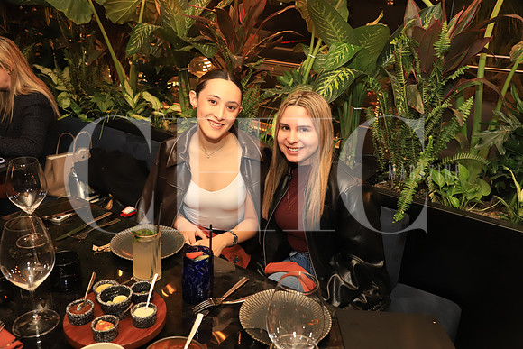 Adriana Castillo y Lorena Navarro (2)