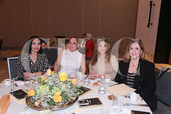 María Esther García, Marilú Juárez, Jessica Neaves y Doris Rodríguez (2)