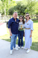Carlos López, Vanesa López y Lilian de López 0