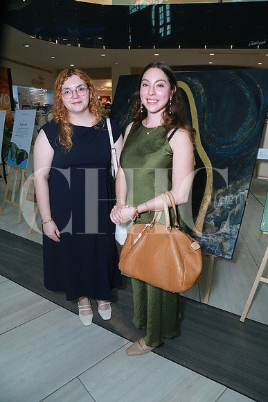 Carla Salinas y Karla Castillón (2)