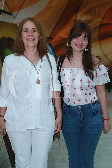 María Illali Sánchez Mejorada y Claudia Herrera (2)