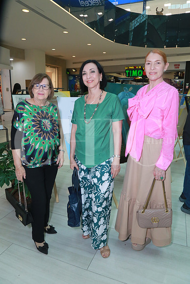 Sol Barraza, Blanca de Villarreal y Silvia Torres (3)