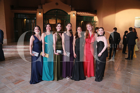 Emilia Sánchez, Raquel Quiroz, Pamela González, Fernanda Valdez, Sofia Quiroz, Regina Soto y Ana Gabriela Garza