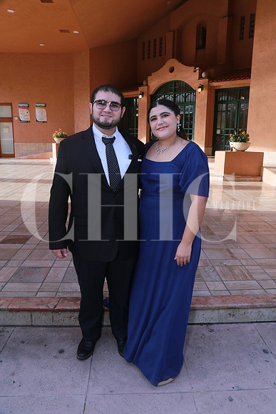 Rubén Salinas y Marcela Cavazos (2)