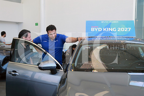 Aspectos del nuevo BYD King 2027 (23)