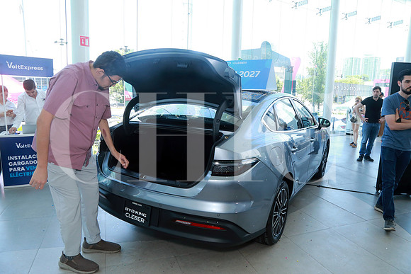 Aspectos del nuevo BYD King 2027 (36)