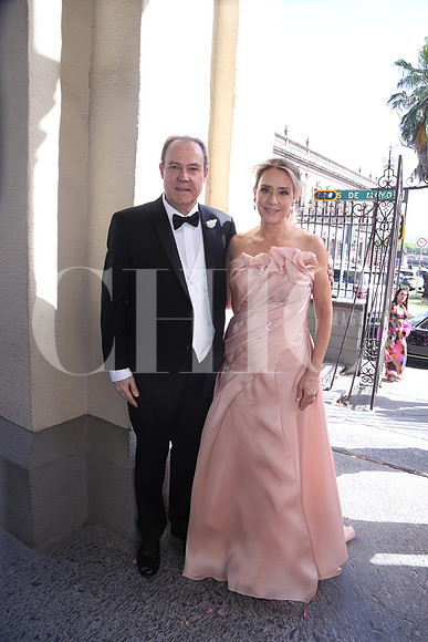 Oscar Ruiz y Rosa Laura Adame ( Pápas Novio)0