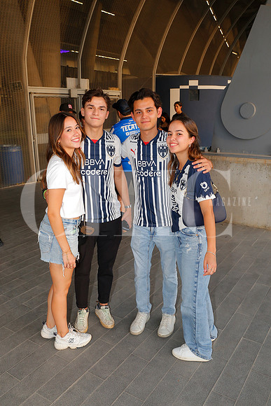 Valeria Morales, Marcelo Villasana, Alex Paez y Carmen Jauregui 2