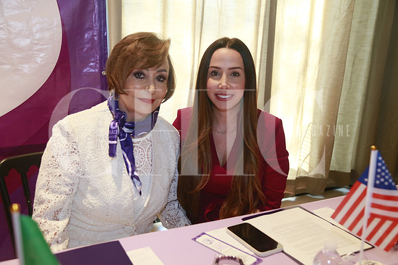 Patricia Herrera y Mariana Guedea (2)