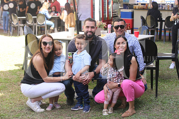 Daniela Savedra, Roberto Hinojosa, Martha Ramos, Nau Martínez, Fernanda Hinojosa, Roberto Hinojosa y Ana Fernadna Martínez