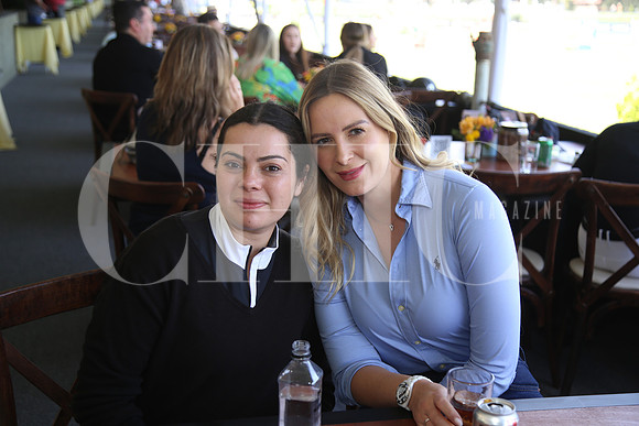 Mariela Pérez y Cecila Loges