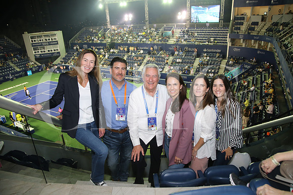 Alejandra Garza, Hernán Garza, Hernán Garza, Daniela Garza, Sofia Garza y Eugenia Garza  (14)