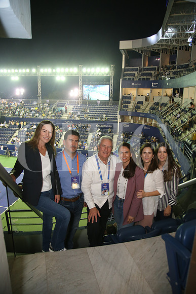 Alejandra Garza, Hernán Garza, Hernán Garza, Daniela Garza, Sofia Garza y Eugenia Garza  (7)