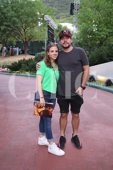 Nayeli Salazar y Luis Carlos Samano