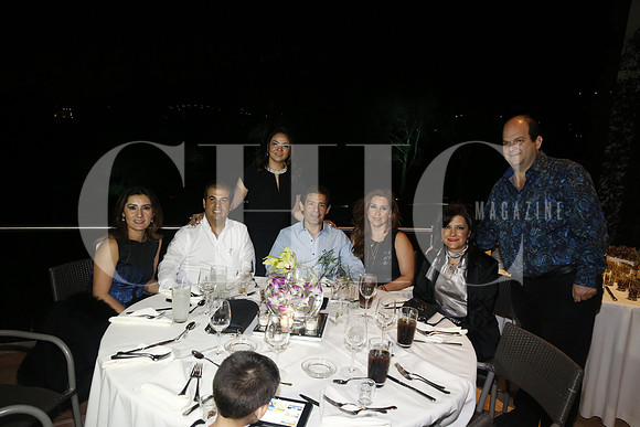 Ada Garza, Salvador Kamar, Laila Kamar, Rubén Garza, Marcela de Garza, Roberto Garza, y Laurens Guzmán de Garza