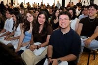 Estefania Villarreal, Victoria Alvarado y Carlos Mena 0