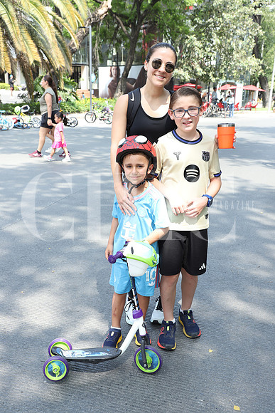 Marcela Martin, Braulio Navarro y Oscar Navarro 0