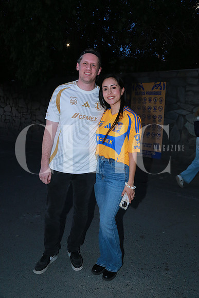Edwin Garza y Valeria Álvarez (2)