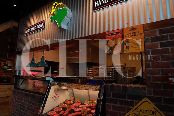 Texas Roadhouse Paseo La Fe 1