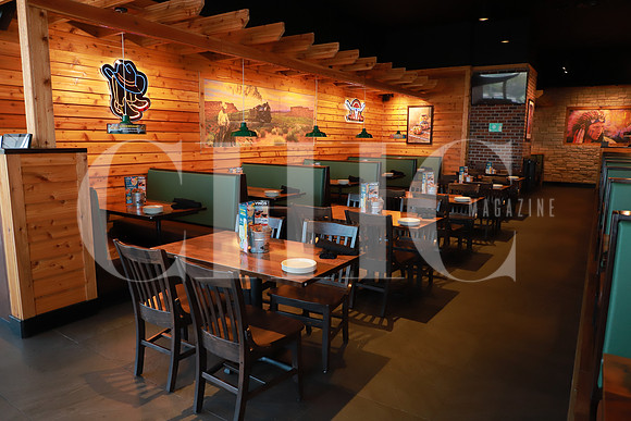 Texas Roadhouse Paseo La Fe 17