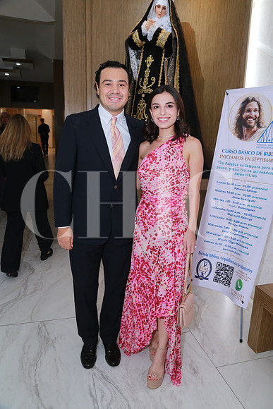 Abraham Garza y Vanessa Safi (3)