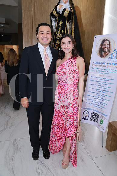 Abraham Garza y Vanessa Safi (4)